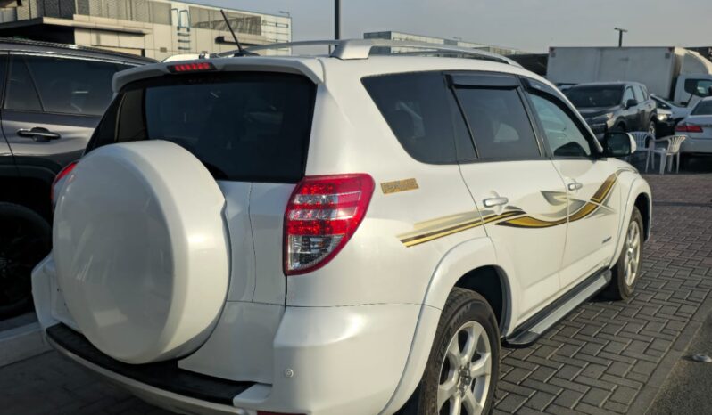 
								TOYOTA RAV4 2009 full									