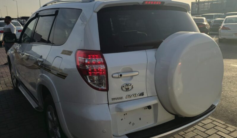 
								TOYOTA RAV4 2009 full									