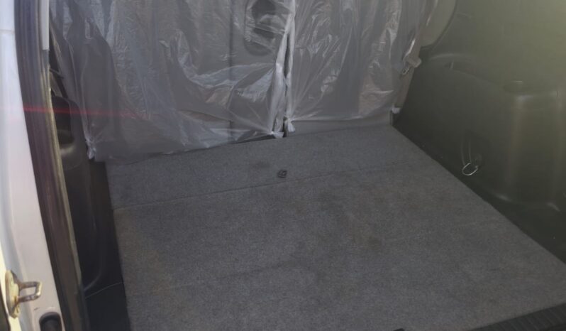 
								TOYOTA RAV4 2009 full									