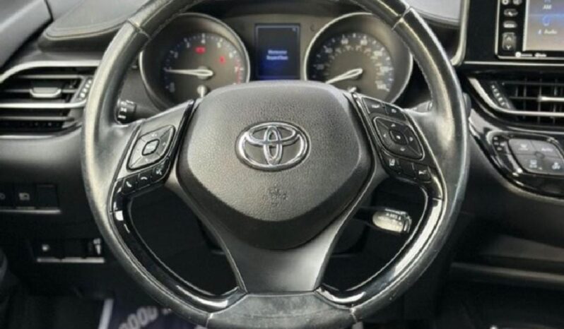 
								TOYOTA CH-R 2018 full									