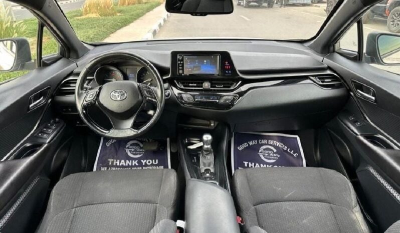 
								TOYOTA CH-R 2018 full									