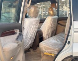 
										TOYOTA Land Cruiser 2006 full									