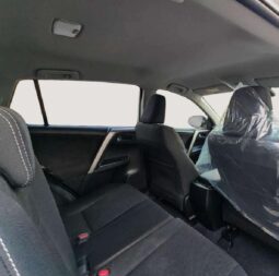 
										Toyota RAV4 2019 Essence Automatique – Version Dubaï full									