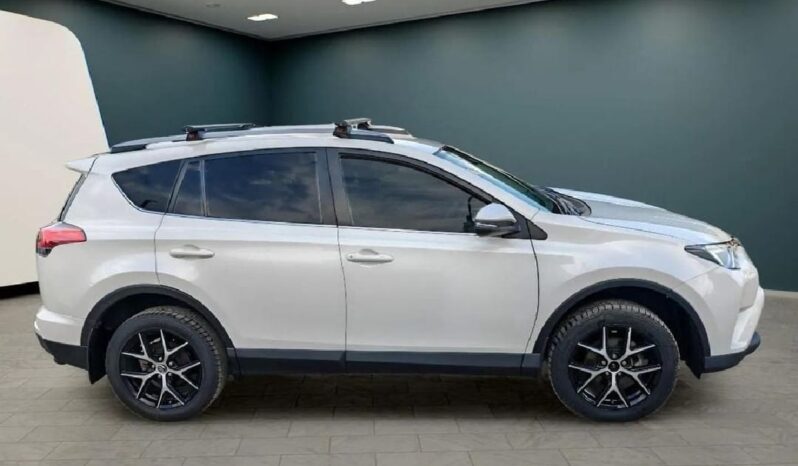 
								Toyota RAV4 2019 Essence Automatique – Version Dubaï full									